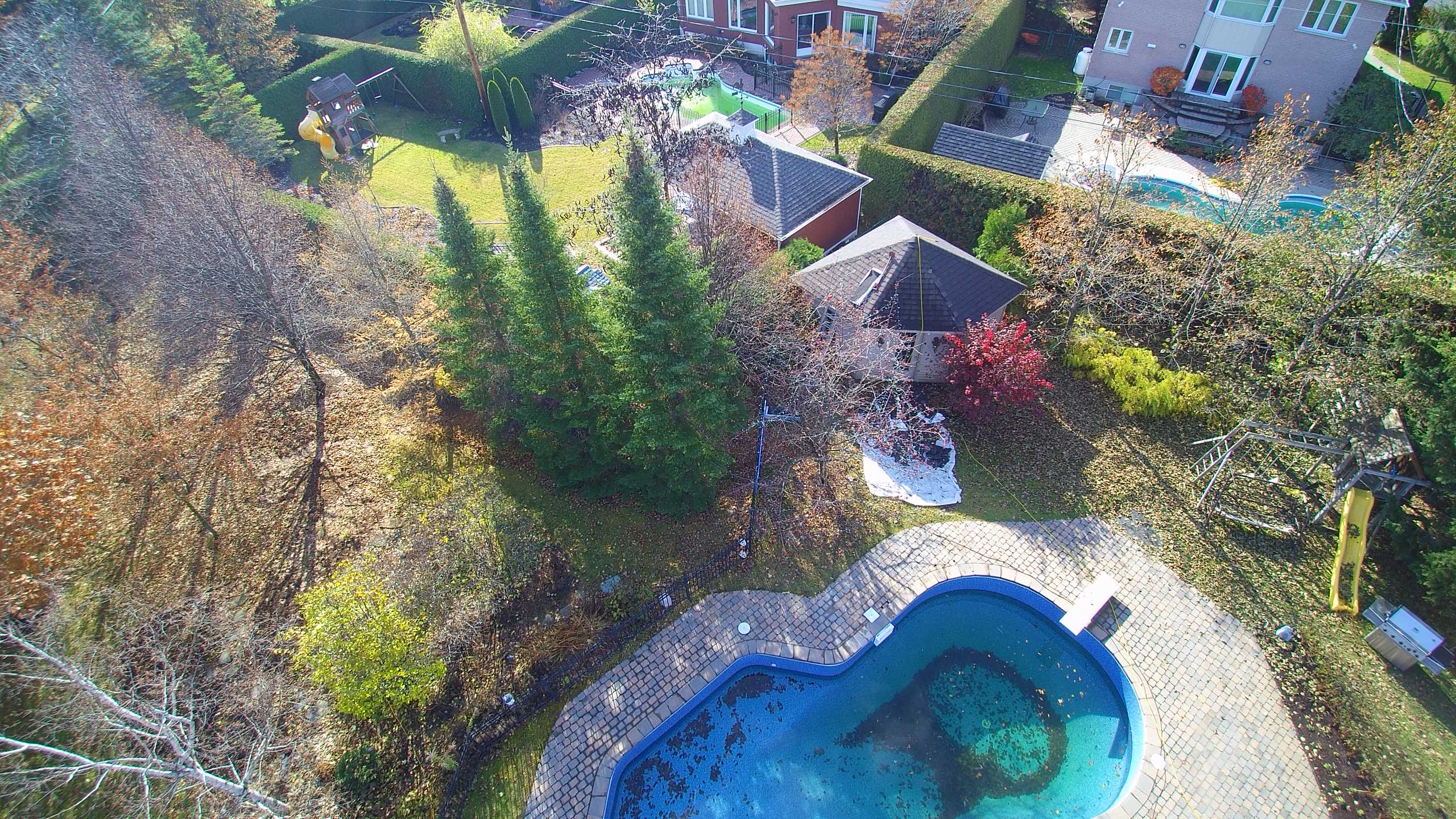 L’inspection préachat de toiture en bardeaux d'asphalte pour fin d’assurance à Terrebonne, Repentigny, Lanaudière, Laurentides, Rive-Nord, Montréal, Laval, ...| Couvreur Repentigny.ca L’inspection préachat de toiture en bardeaux d'asphalte pour fin d’assurance à Terrebonne, Repentigny, Lanaudière, Laurentides, Rive-Nord, Montréal, Laval, ...| Couvreur Repentigny.ca