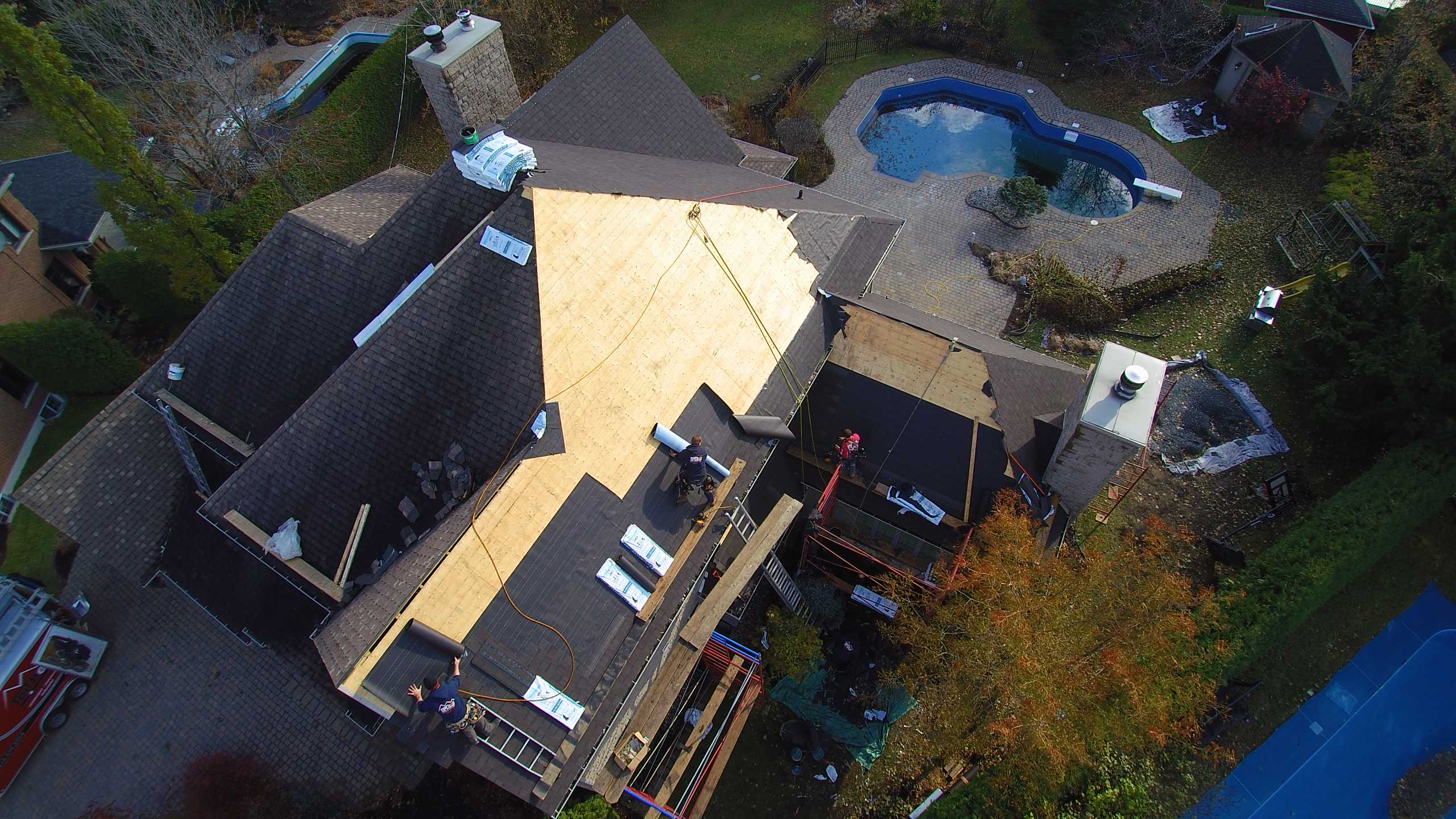 Service de garantie pour votre toiture en bardeaux d'asphalte dans Lanaudière, Laurentides, Rive-Nord, ... - Couvreur Repentigny.ca Service de garantie pour votre toiture en bardeaux d'asphalte dans Lanaudière, Laurentides, Rive-Nord, ... - Couvreur Repentigny.ca