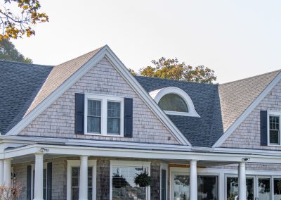 Projets et réalisations en toiture de bardeau asphalte dans Lanaudière, Laurentides, Repentigny, St-Jérôme, Joliette, Terrebonne, Laval, Rive-Nord de Montreal, ... / Couvreur Repentigny situé dans Lanaudière