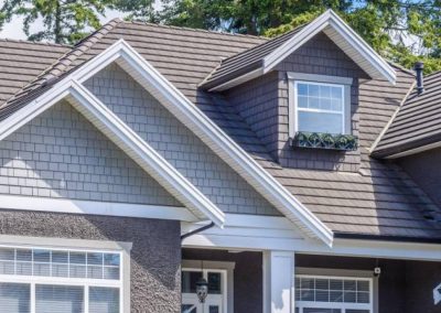 Projets et réalisations en toiture de bardeau asphalte dans Lanaudière, Laurentides, Repentigny, St-Jérôme, Joliette, Terrebonne, Laval, Rive-Nord de Montreal, ... / Couvreur Repentigny situé dans Lanaudière